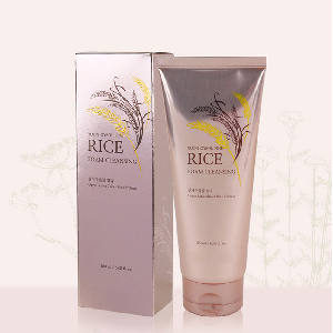 깨끗한피부 촉촉한피부 조밀하고 쌀겨클렌징폼 180ml